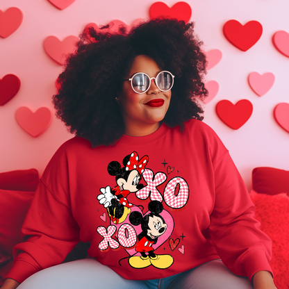 Mouse XO XO (DISTRESSED DESIGN) Valentine Sweatshirt