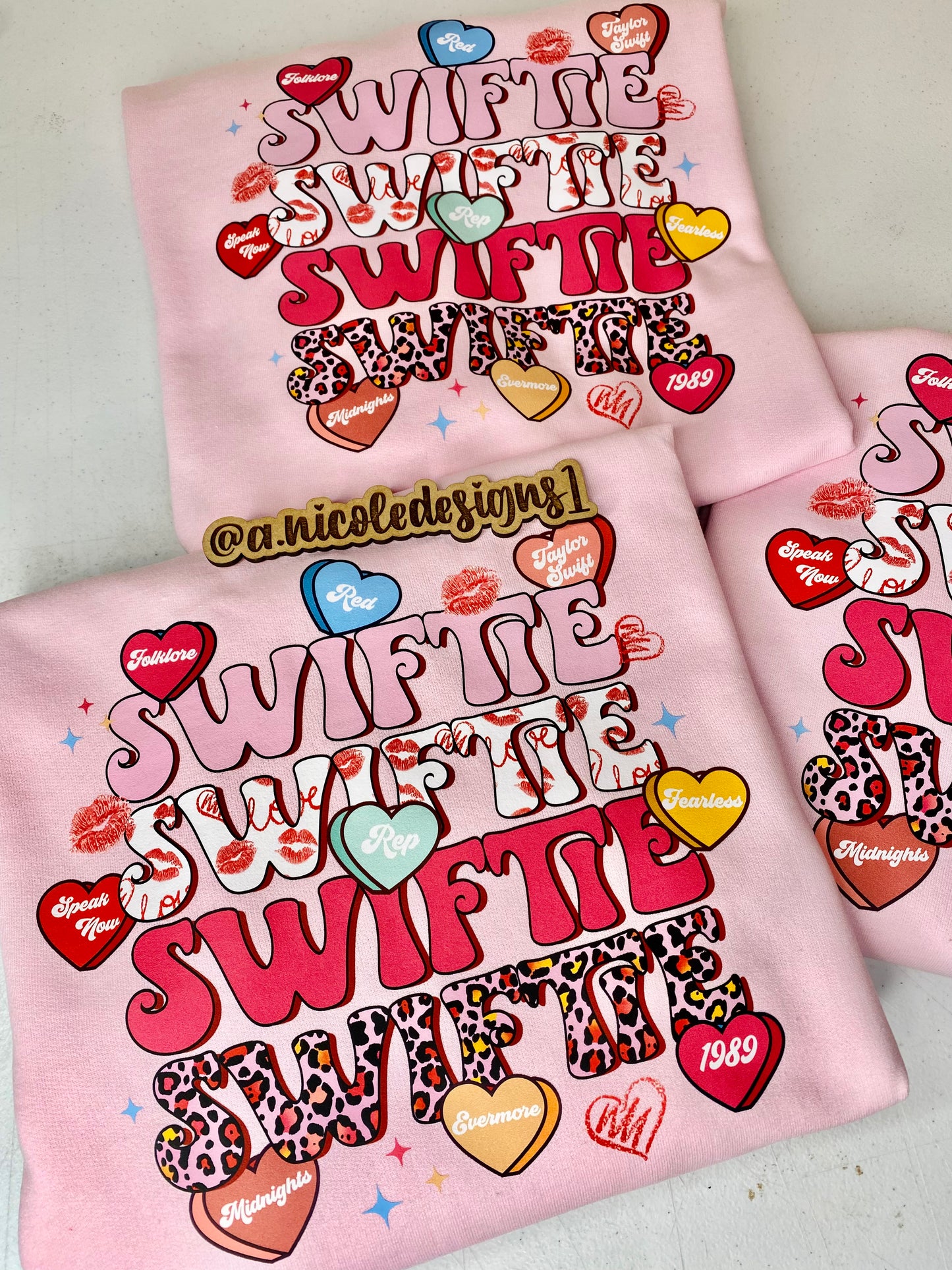 SWIFTIE w/ Hearts Valentine Sweatshirt